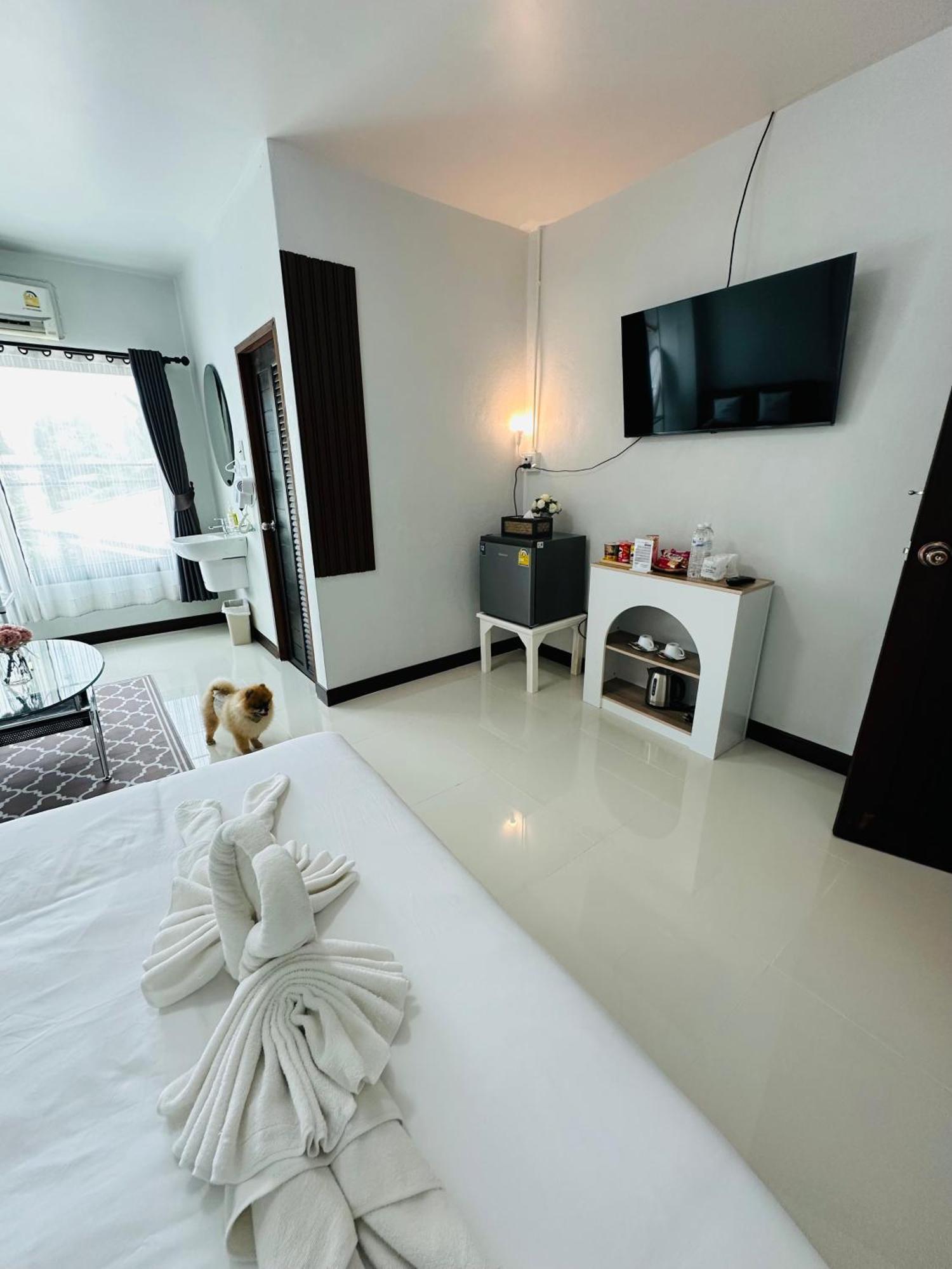 Service Apartment Lampang Room202 ใจกลางเมืองใกล้กาดกองต้า Εξωτερικό φωτογραφία